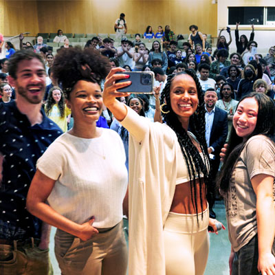 Alicia Keys roadtrip.  